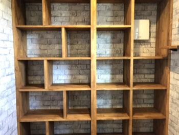 独立型ワークスペースの施工事例2【仙台市 注文住宅】本棚